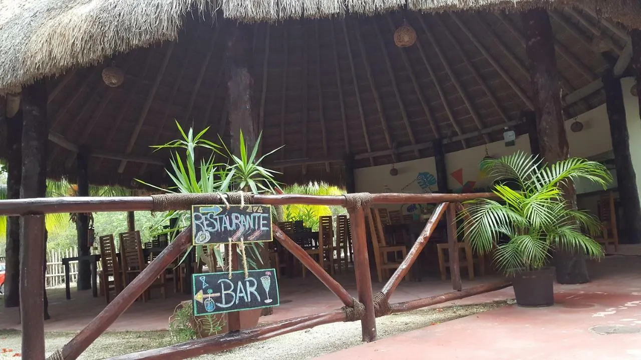 Jungle House Tulum Hotel & Hostal