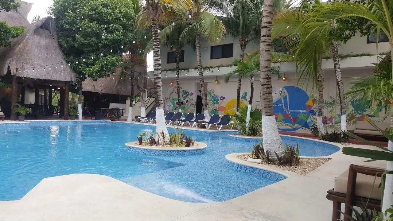 Jungle House Tulum Hotel & Hostal